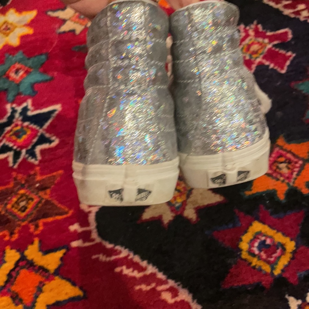 Metallic vans - Picture 2 of 5